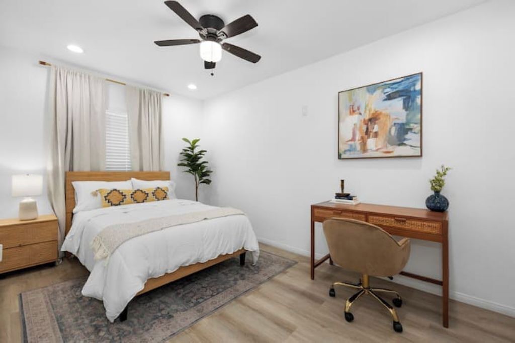 Photo of Bedroom in Riverview