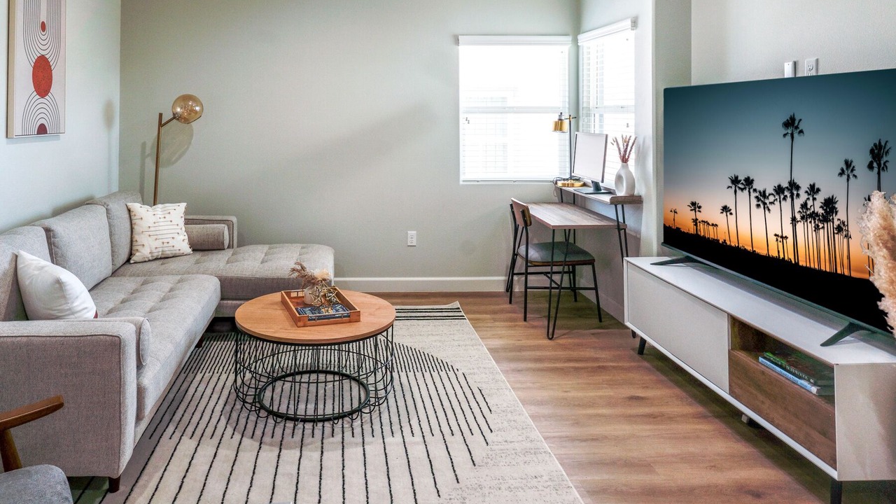 Photo of Bedroom in Midway City