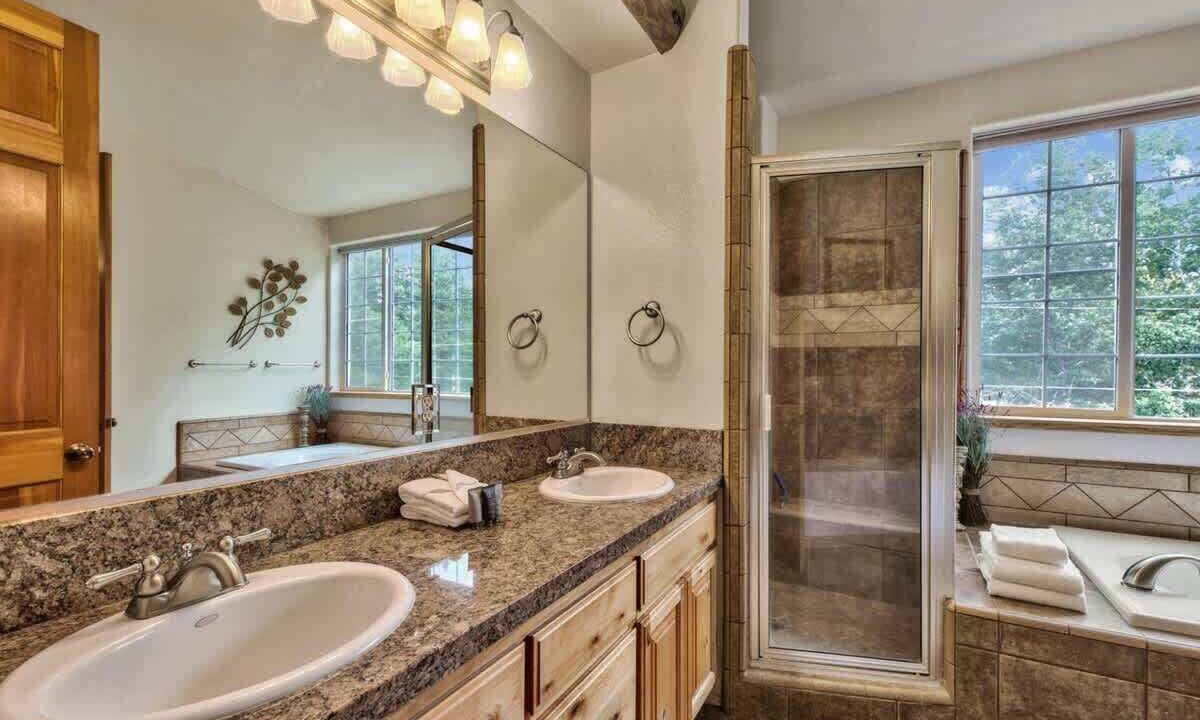 Photo of Bathroom in North Upper Truckee