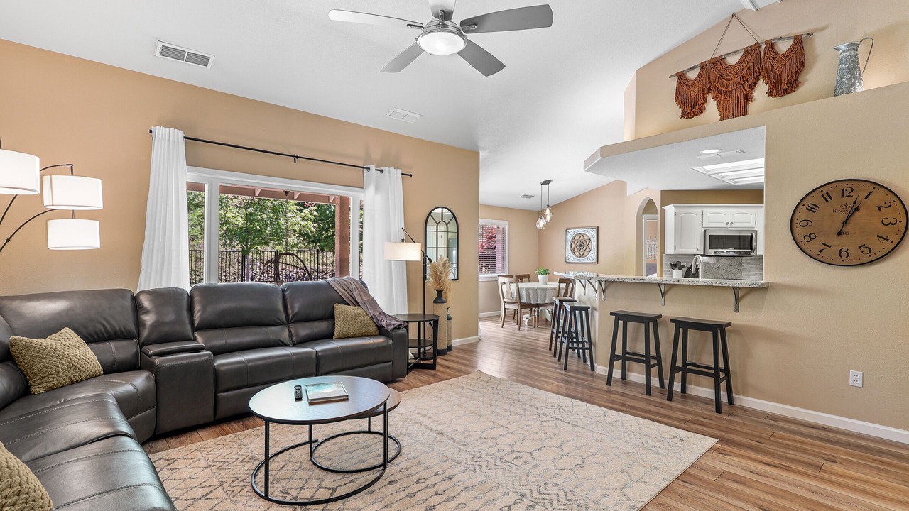Photo of Livingroom in Columbia