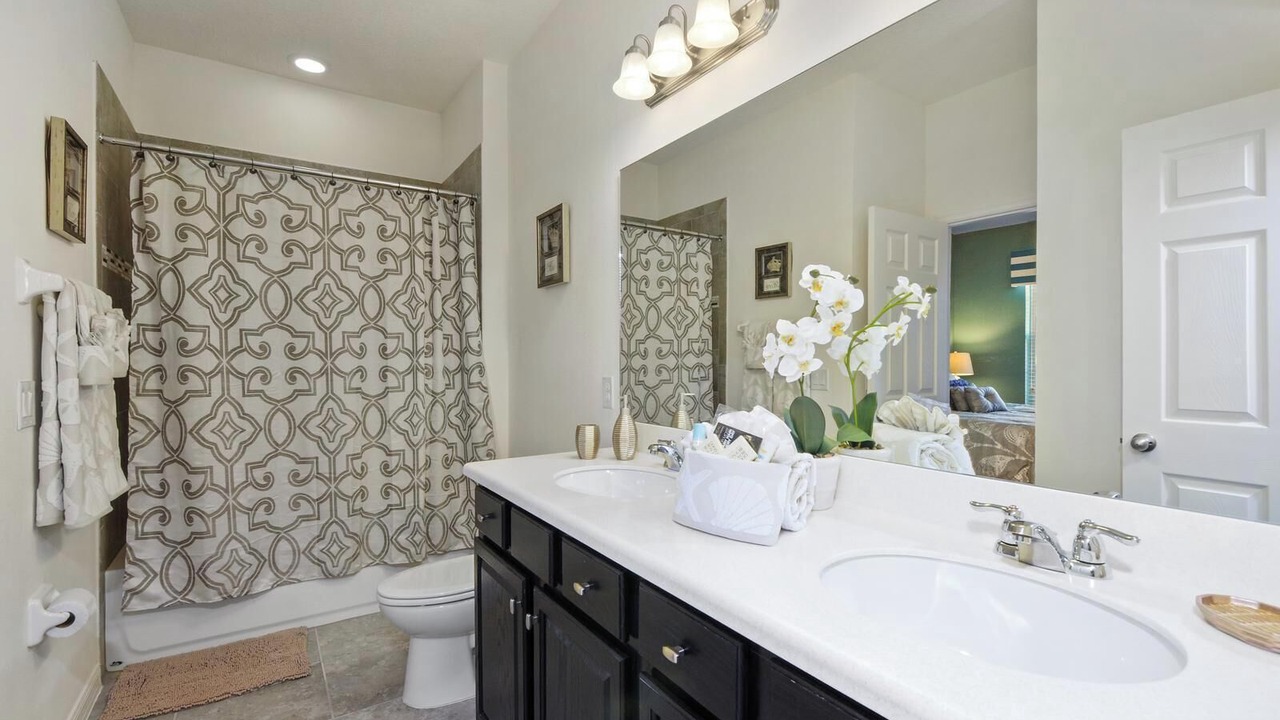 Photo of Bathroom in West Haven