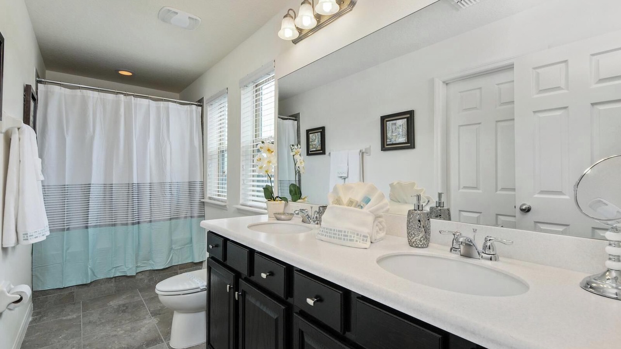 Photo of Bathroom in West Haven