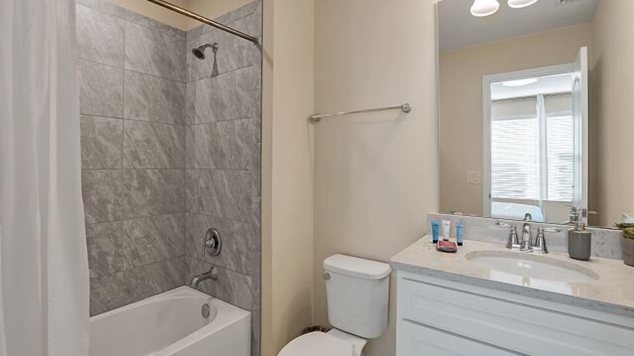 Photo of Bathroom in Loughman