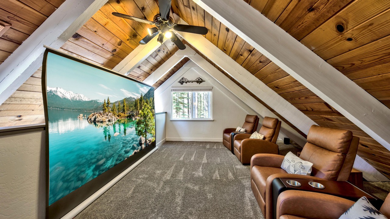 Photo of Bedroom in North Upper Truckee