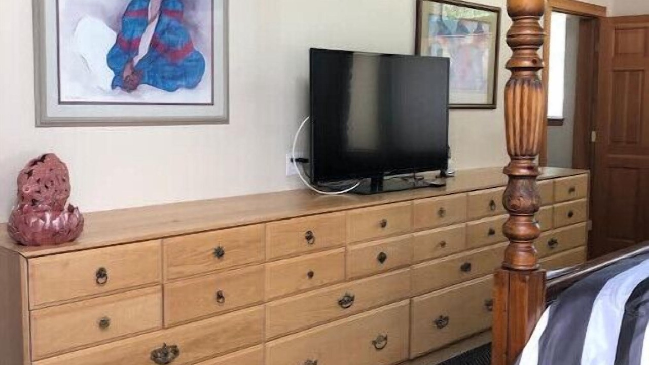 Photo of Bedroom in El Portal