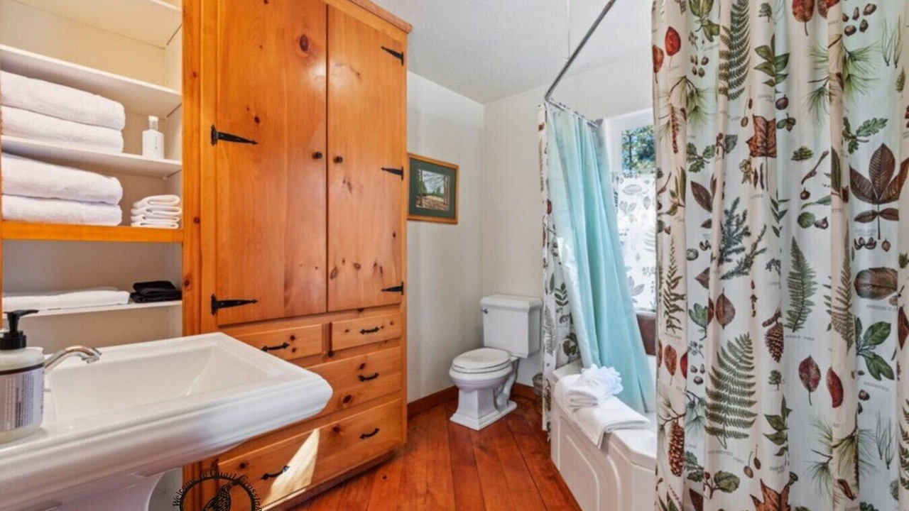 Photo of Bathroom in Coulterville