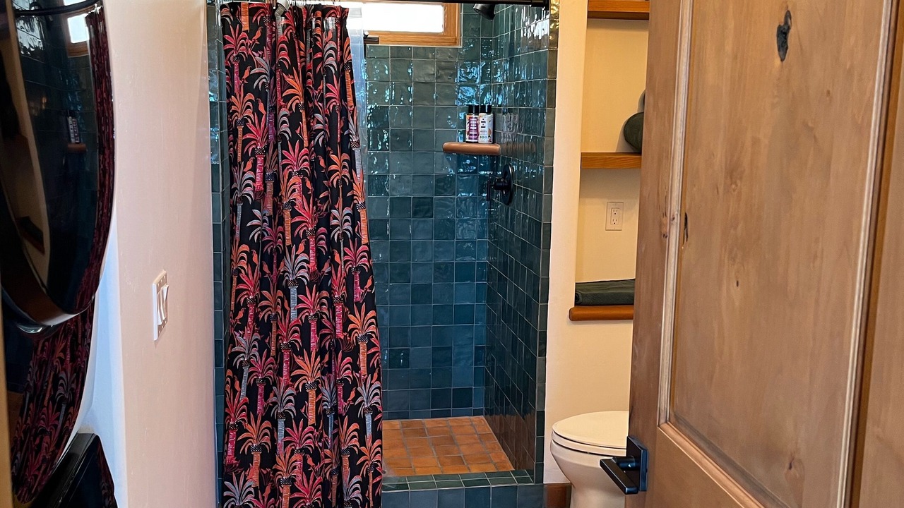 Photo of Bathroom in Vista