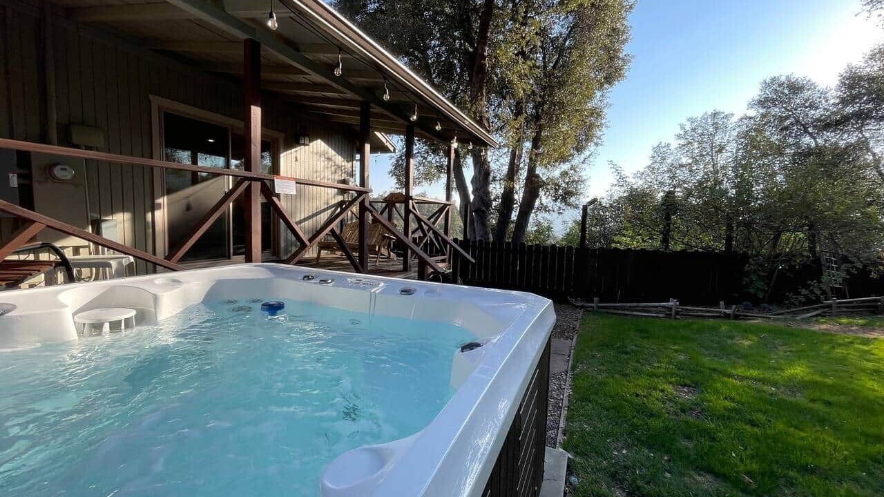 Photo of Patio Balcony in Yosemite Forks