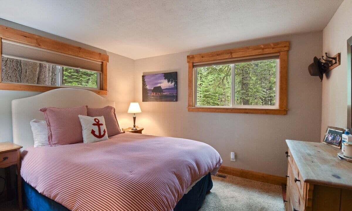 Photo of Bedroom in McKinney Estates