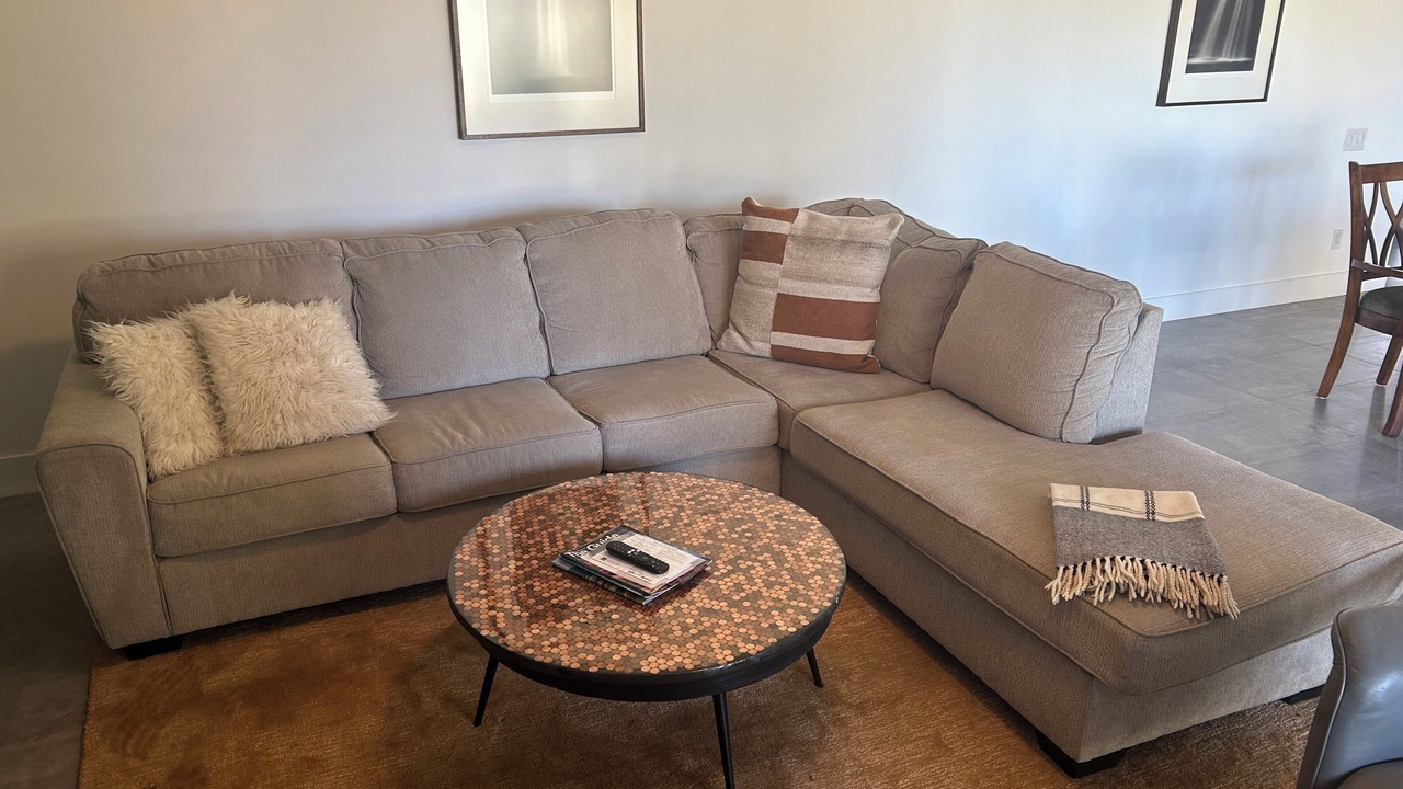 Photo of Livingroom in Bermuda Dunes