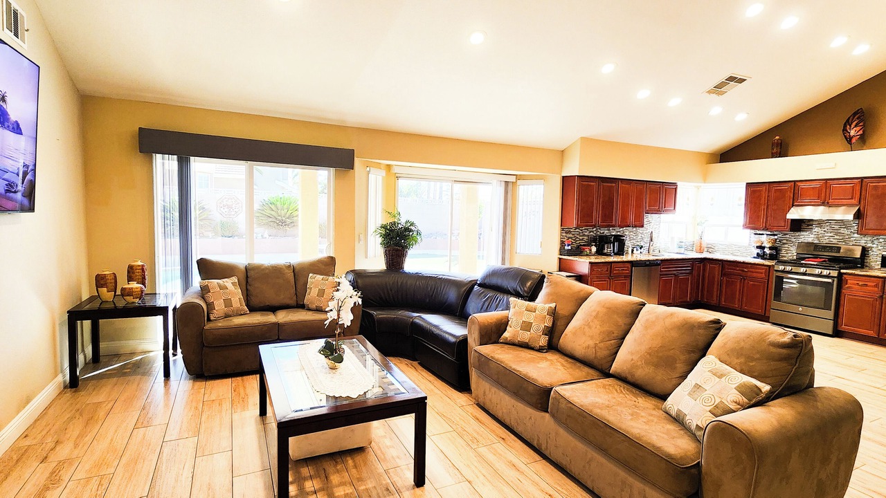 Photo of Livingroom in North Las Vegas