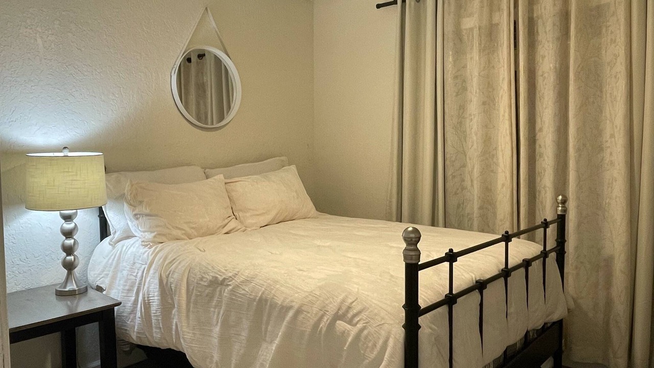 Photo of Bedroom in Columbia