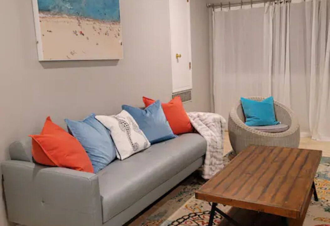 Photo of Livingroom in University South