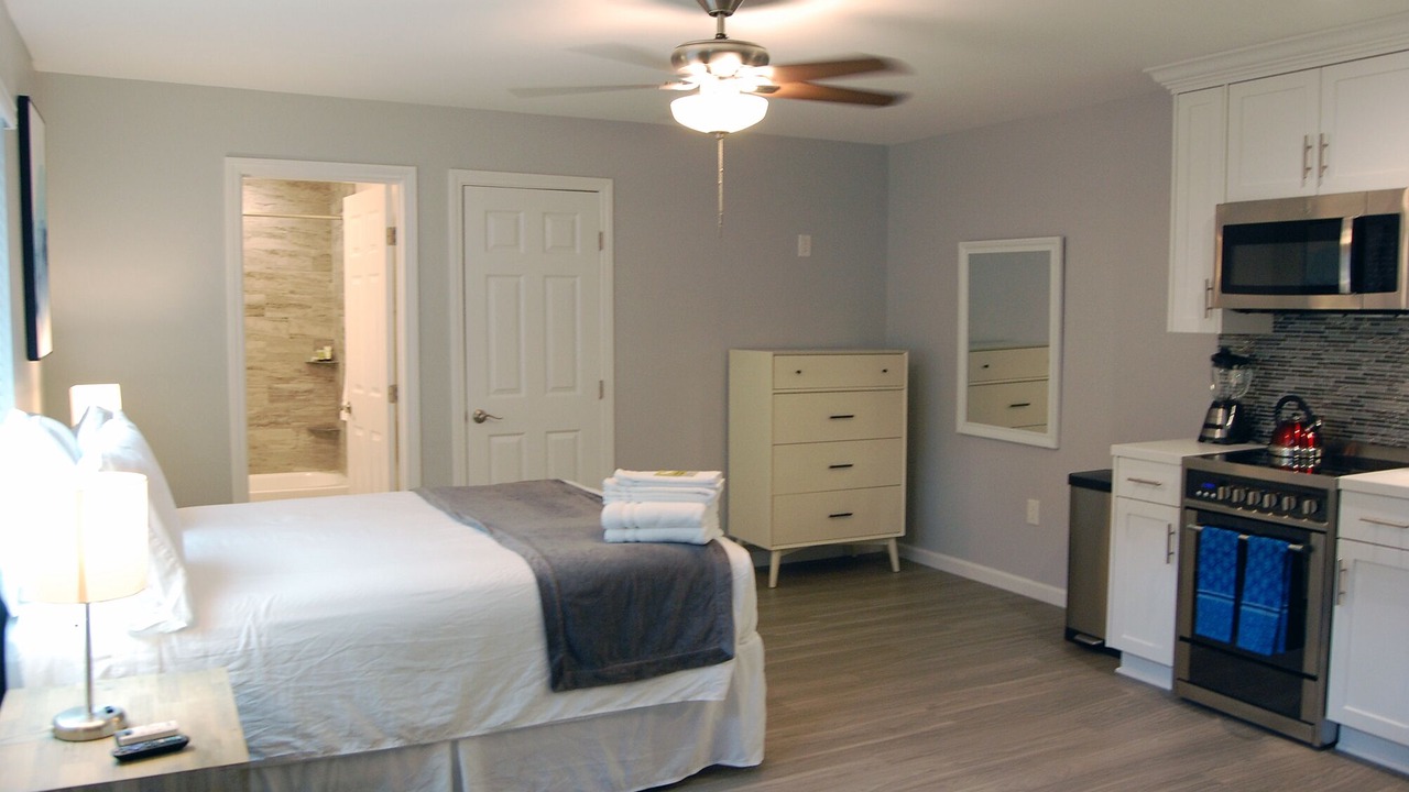 Photo of Bedroom in Mission Beach