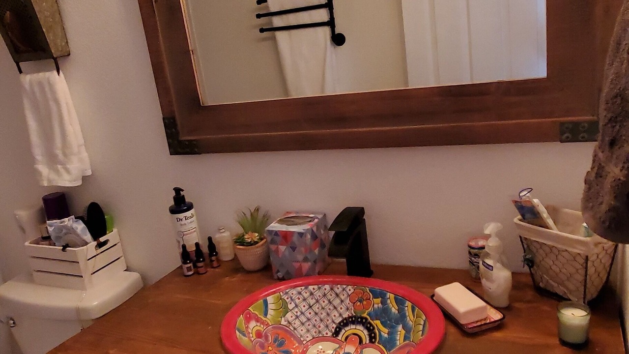 Photo of Bathroom in Sunridge Estates