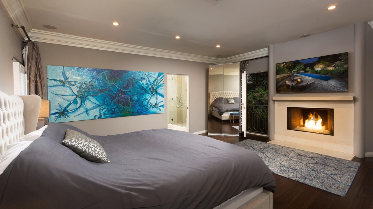 Photo of Bedroom in Beverly Glen