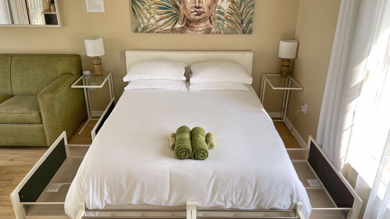 Photo of Bedroom in Thousand Oaks