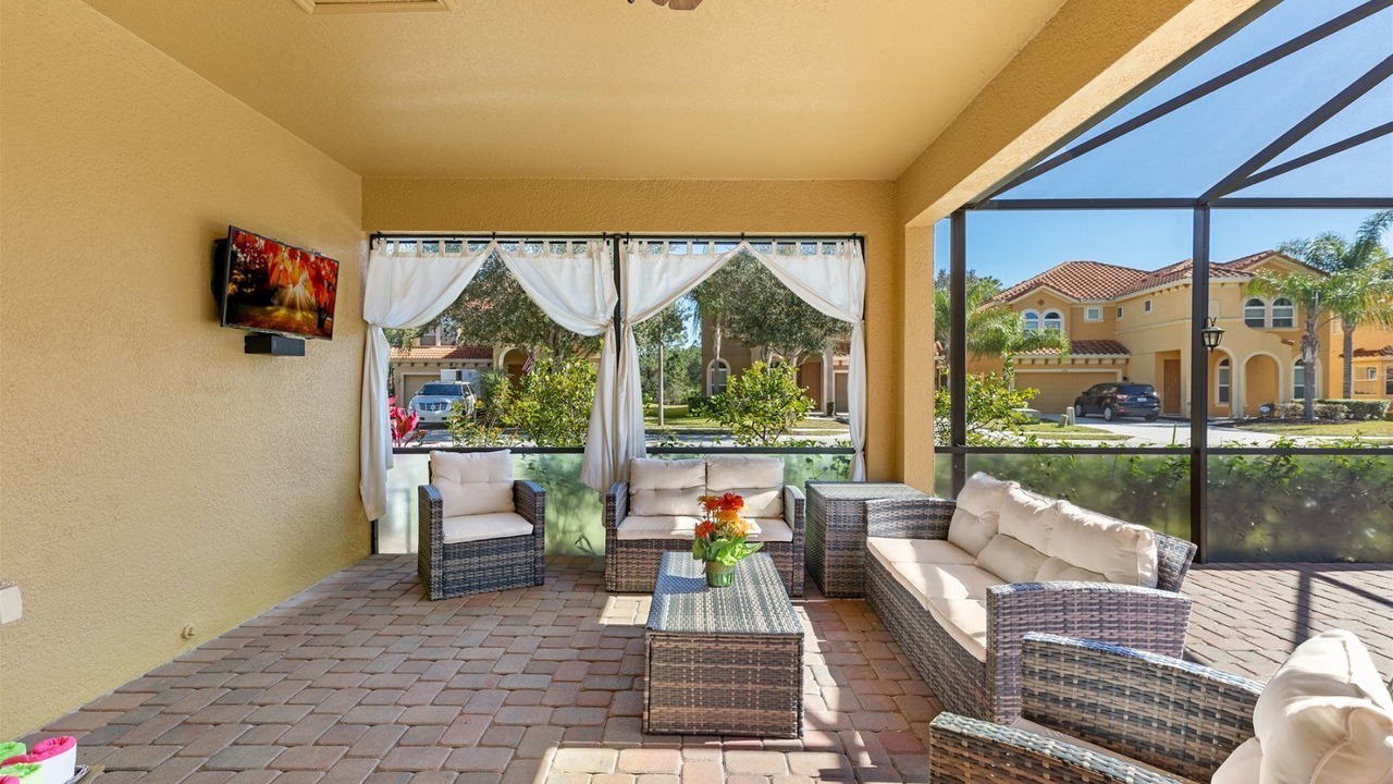 Photo of Patio Balcony in Watersong