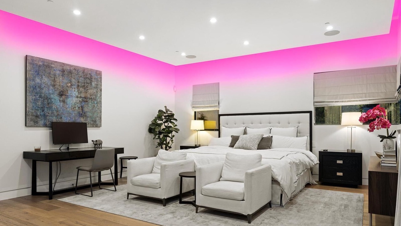 Photo of Bedroom in Beverly Grove