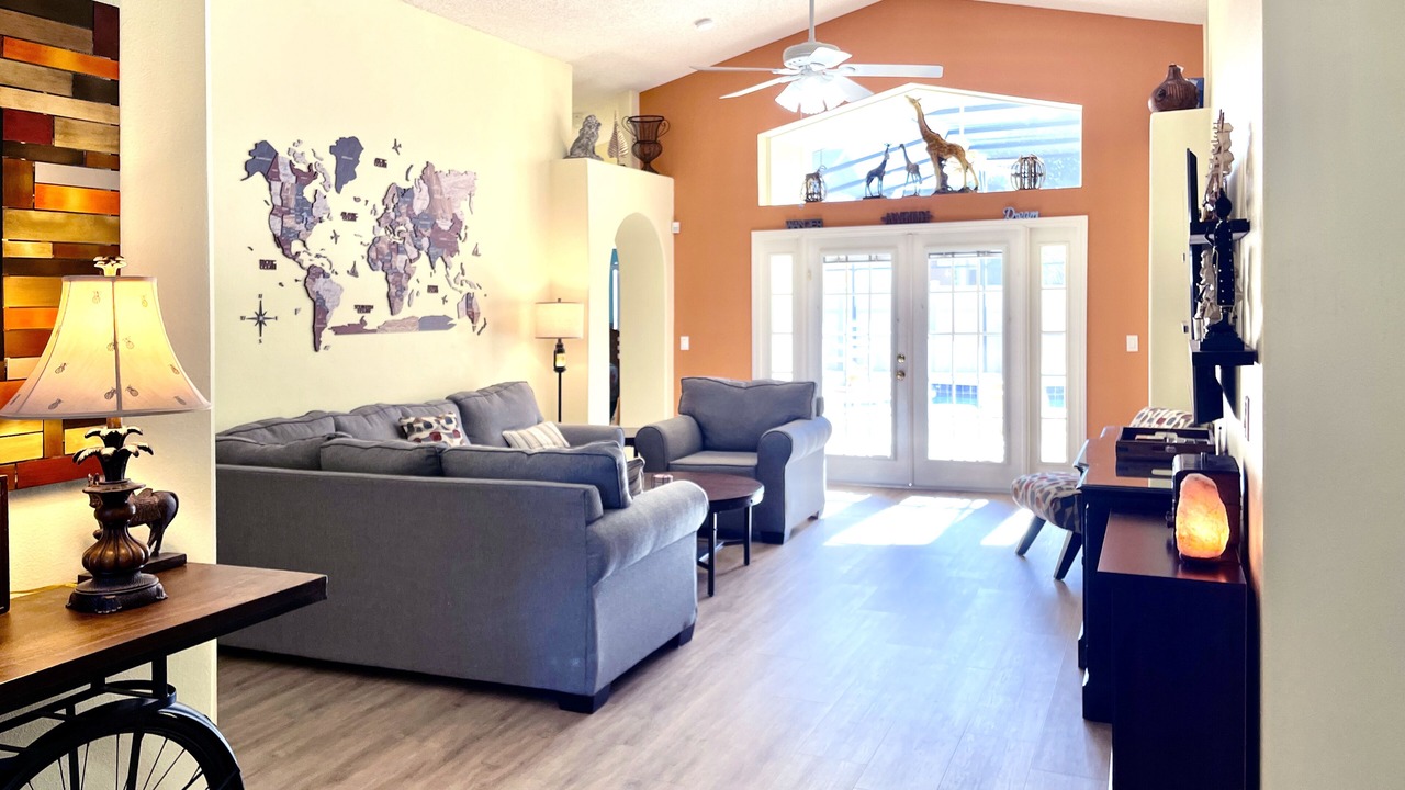 Photo of Bedroom in Windsor Palms