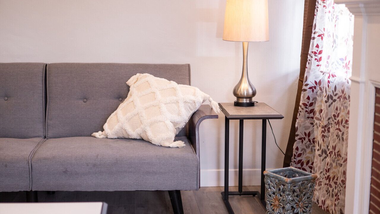 Photo of Bedroom in Toluca Lake