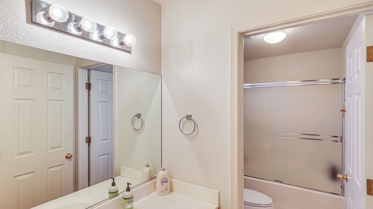 Photo of Bathroom in Parker Strip