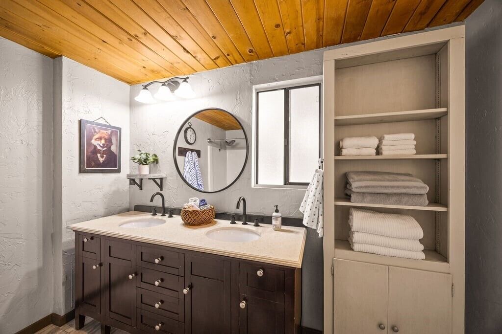 Photo of Bathroom in Crestline