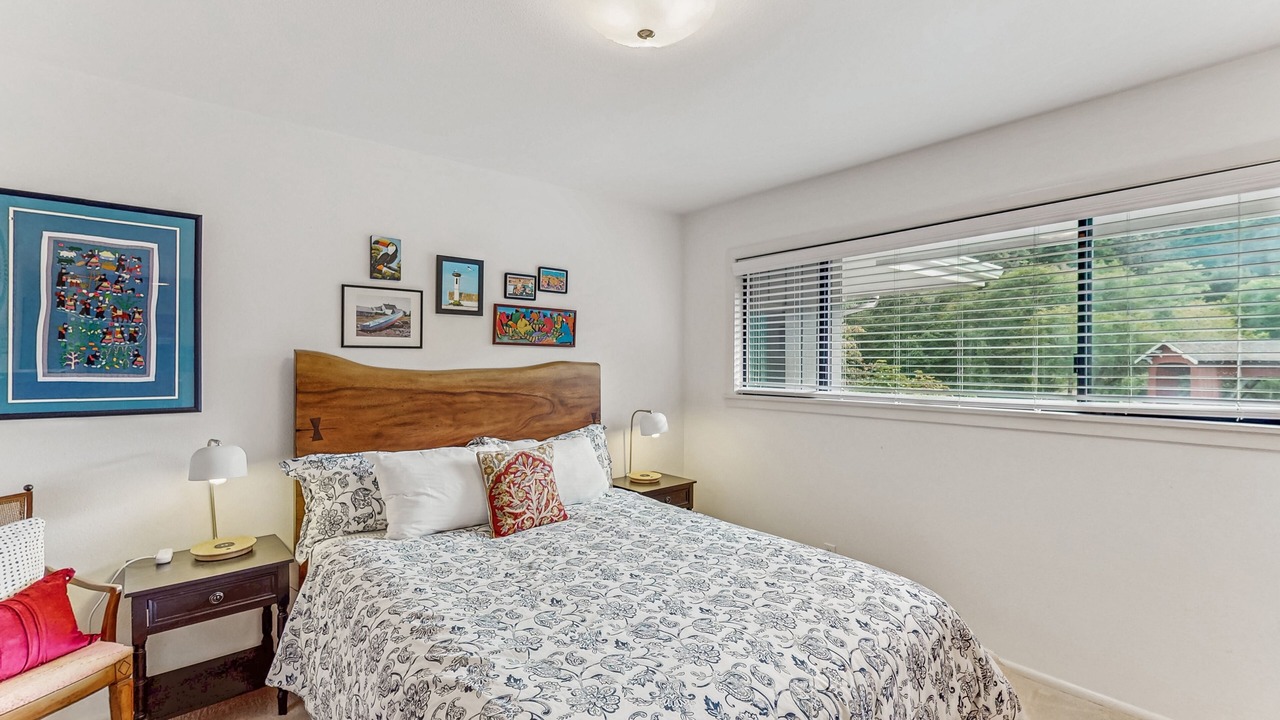 Photo of Bedroom in Jacoby Creek