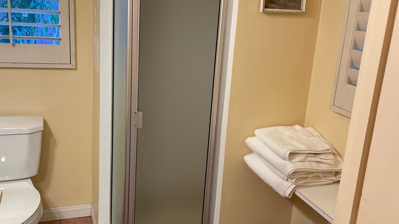 Photo of Bathroom in Historic Tennis Club