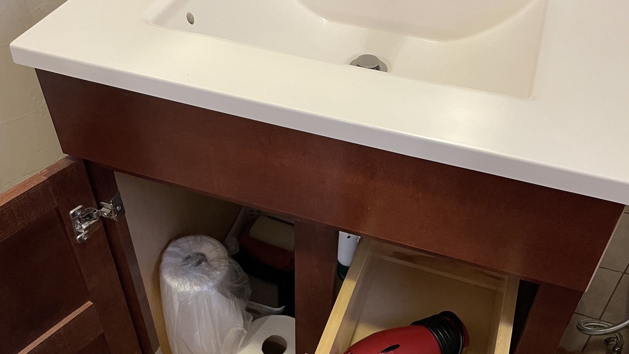 Photo of Bathroom in Historic Tennis Club