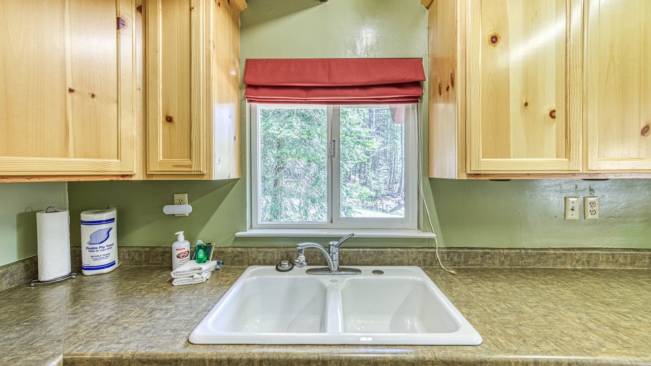 Photo of Kitchen in Big Creek