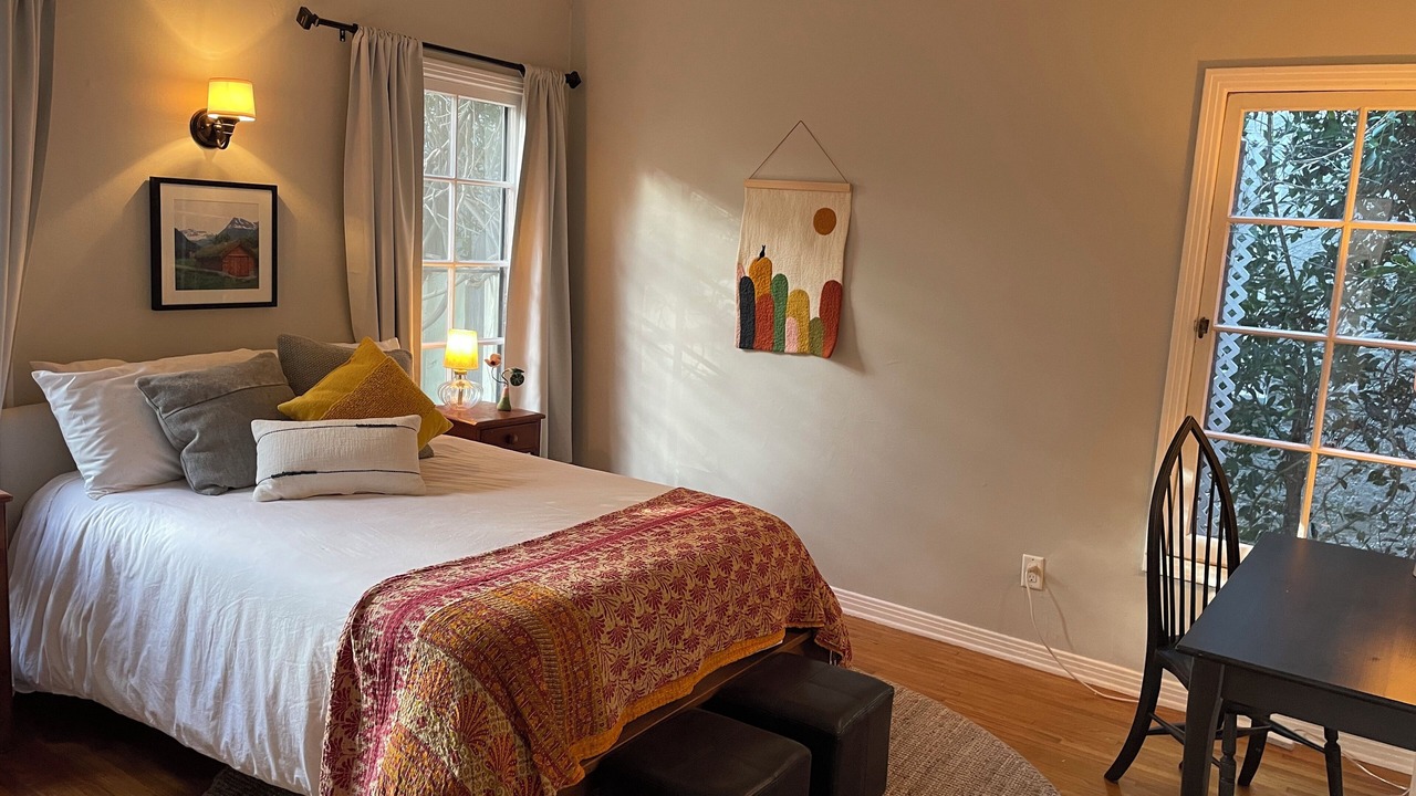Photo of Bedroom in Mid City