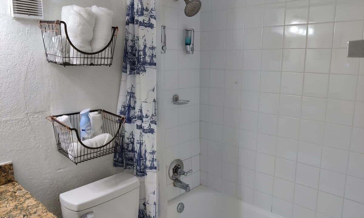Photo of Bathroom in Southwest Orlando