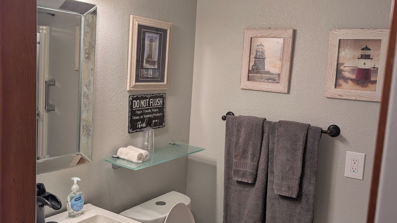 Photo of Bathroom in Crescent City
