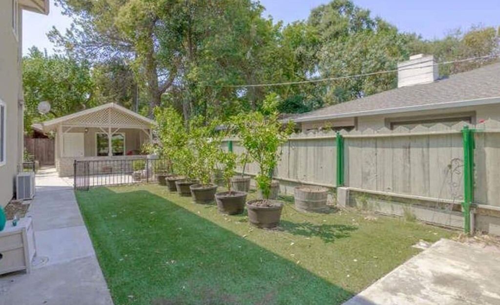 Photo of Outdoor in Central Davis