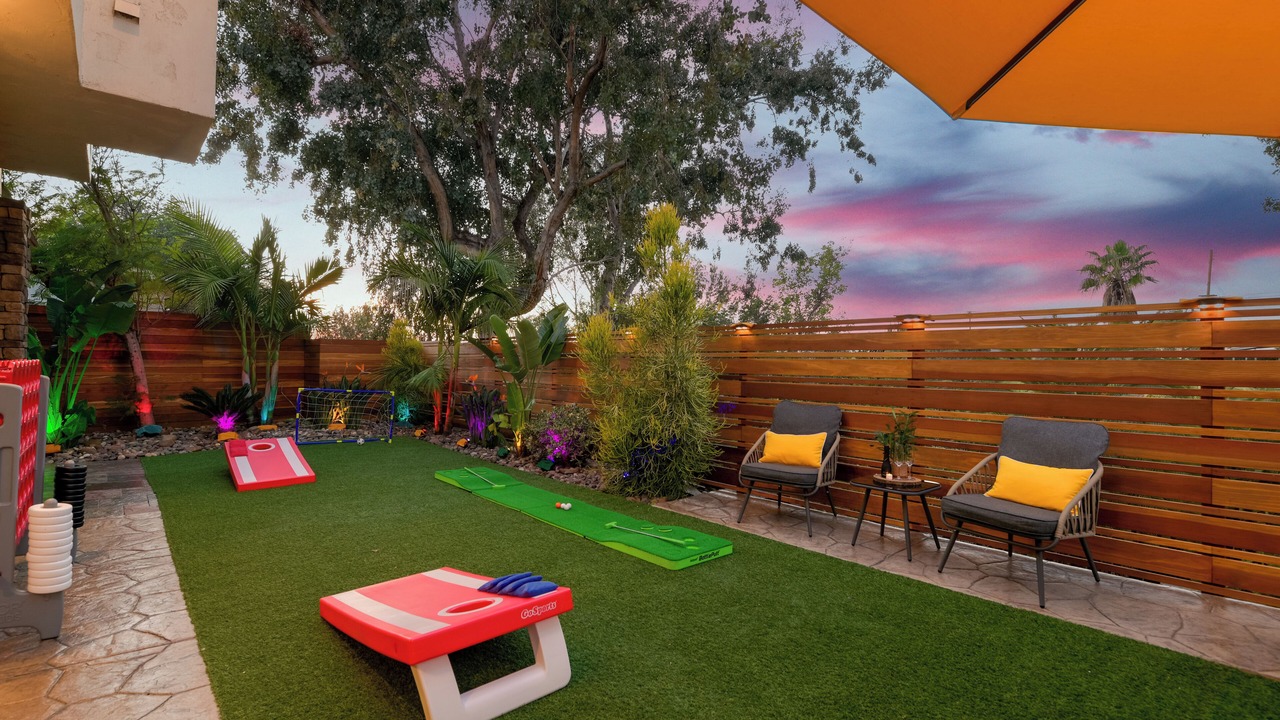 Photo of Outdoor in Allied Gardens