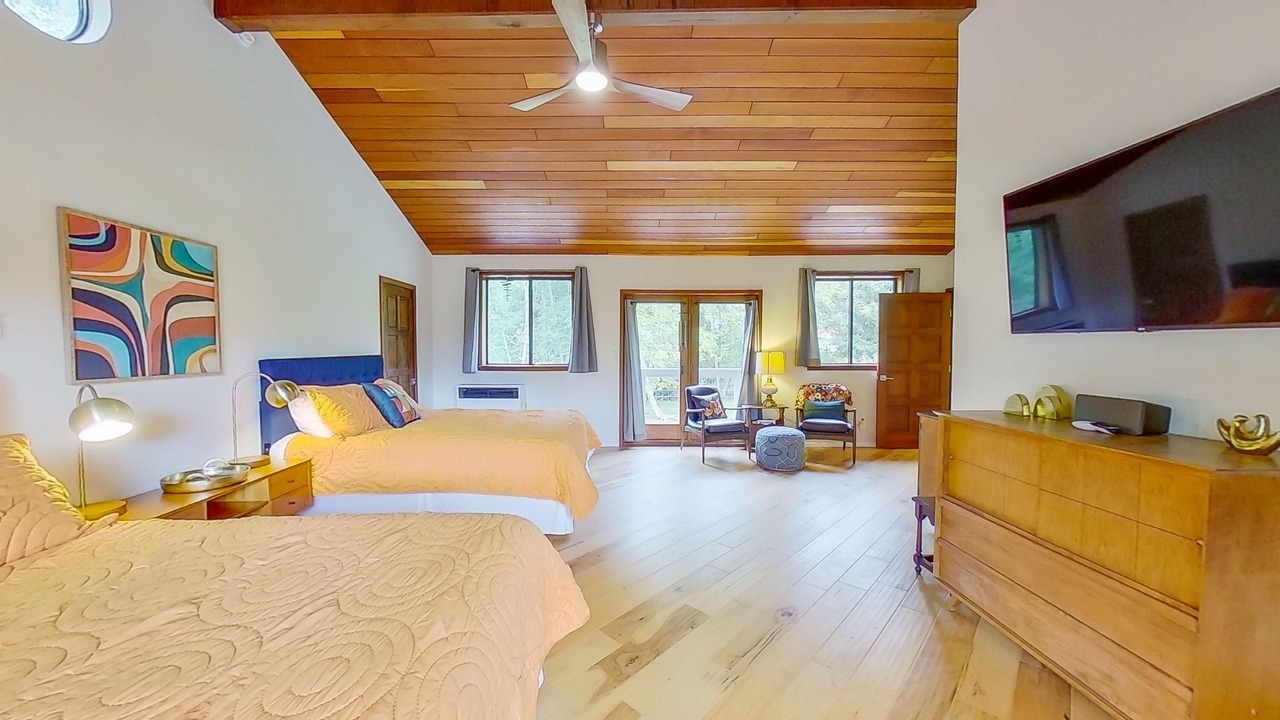 Photo of Bedroom in McKinleyville