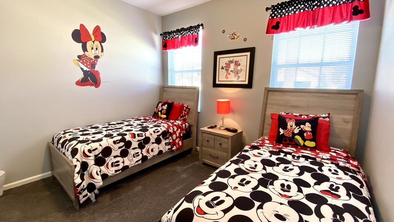 Photo of Bedroom in Windsor Palms