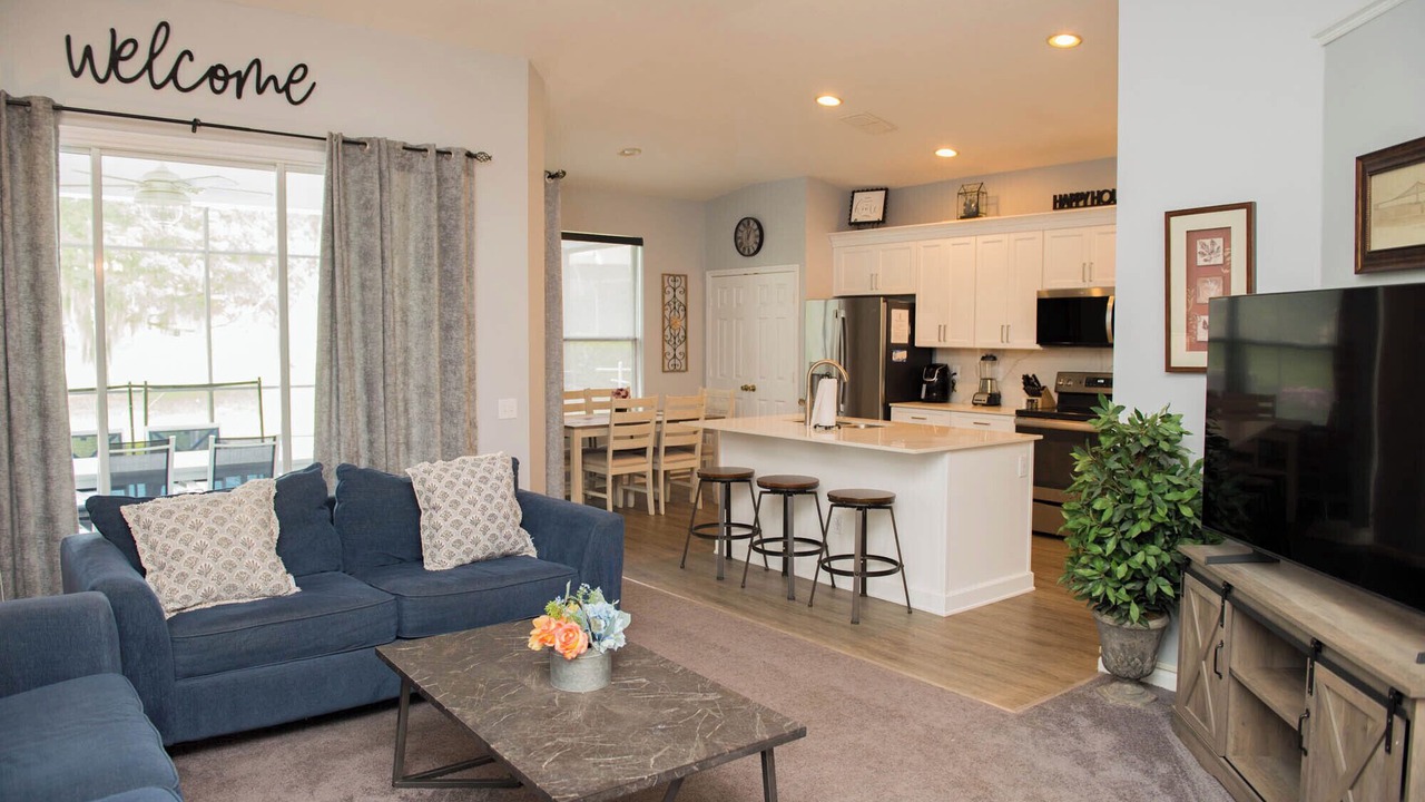 Photo of Livingroom in Windsor Palms