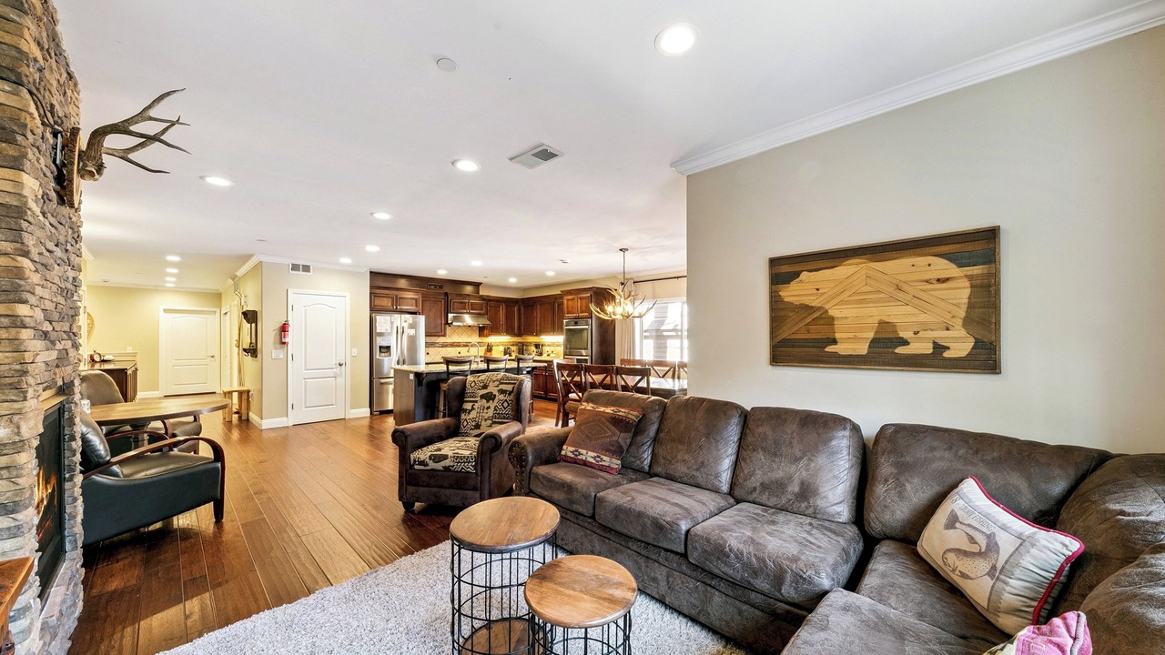 Photo of Livingroom in South Lake Tahoe
