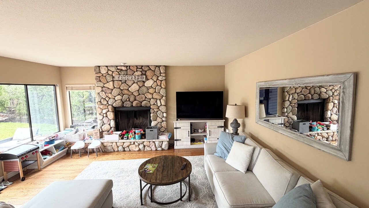 Photo of Livingroom in Vichy Springs