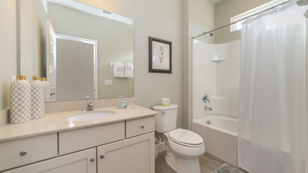 Photo of Bathroom in Loughman