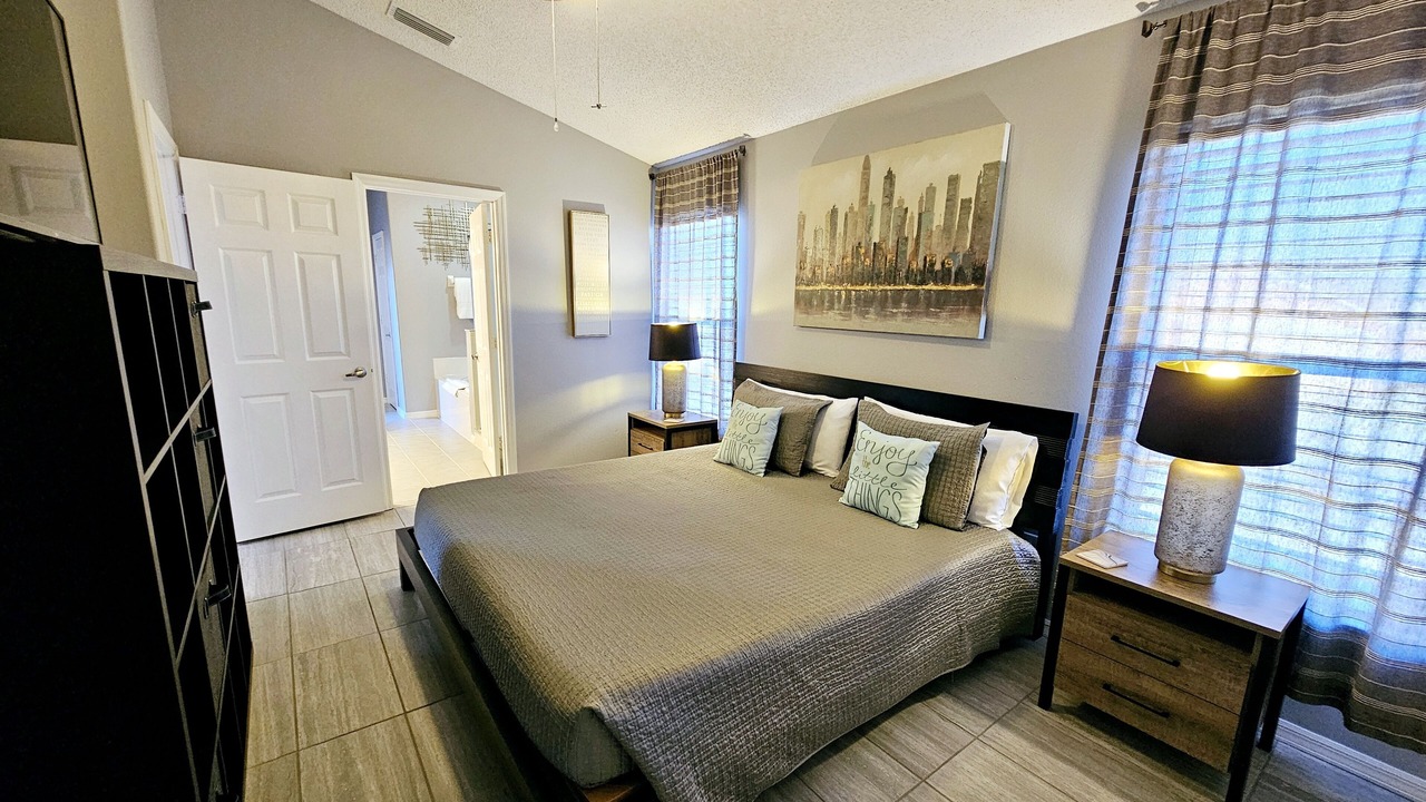 Photo of Bedroom in Windsor Palms