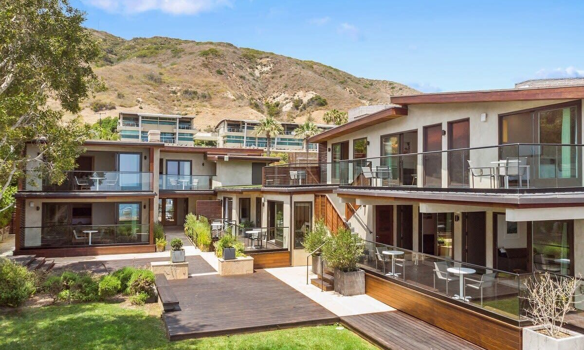 Photo of Others in Eastern Malibu