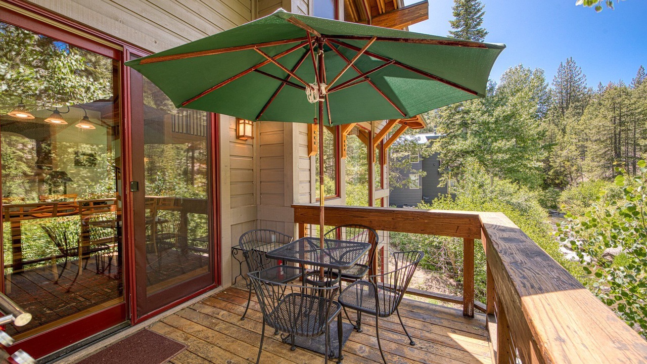 Photo of Outdoor in Alpine Meadows