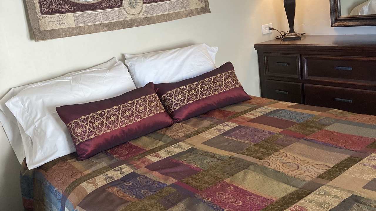 Photo of Bedroom in Crown Point