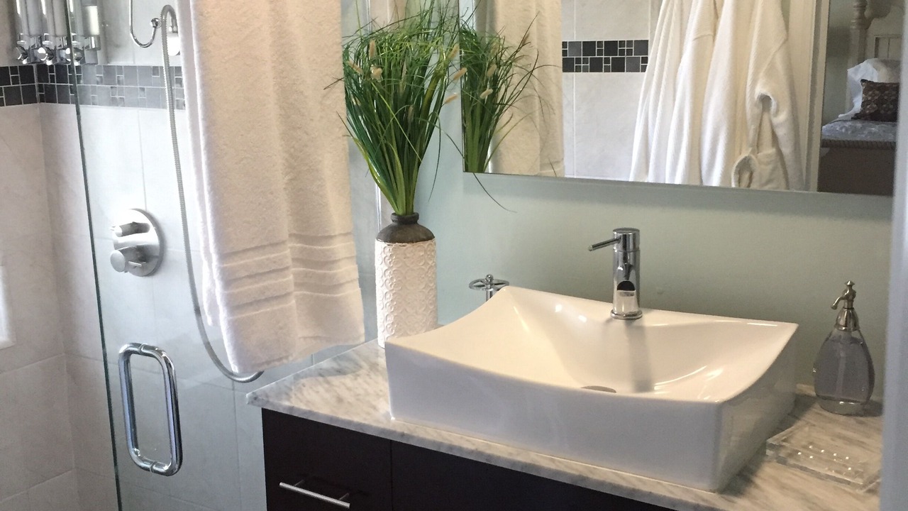 Photo of Bathroom in Southwest Anaheim