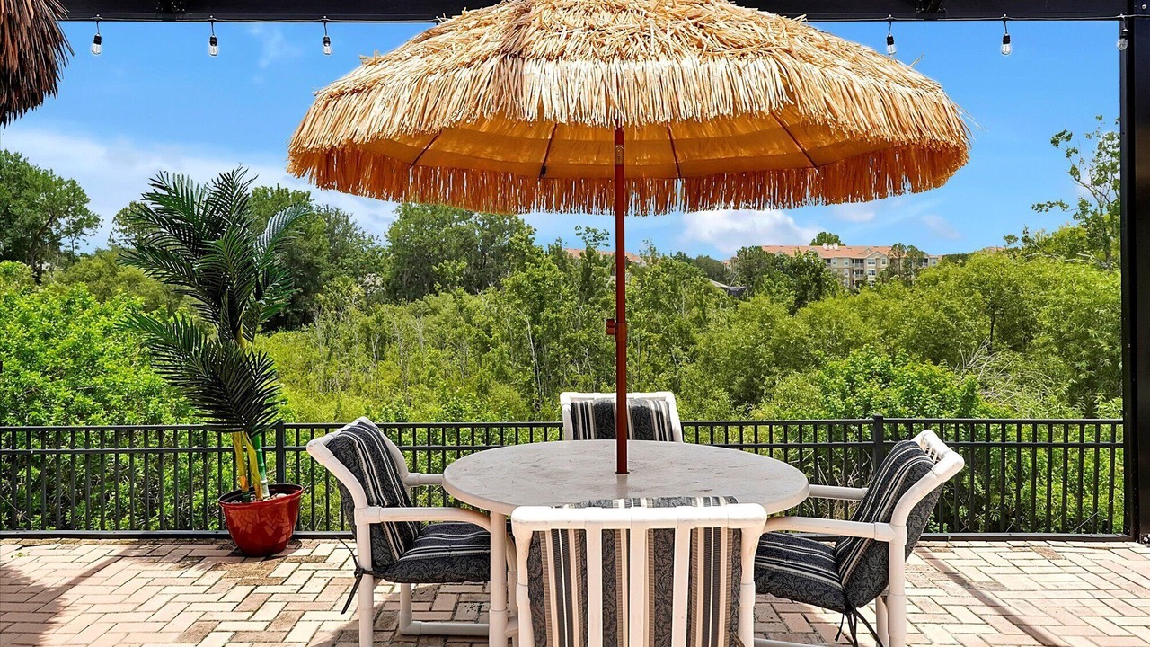 Photo of Outdoor in Windsor Hills