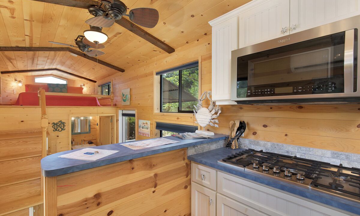 Photo of Kitchen in Rainbow CDP
