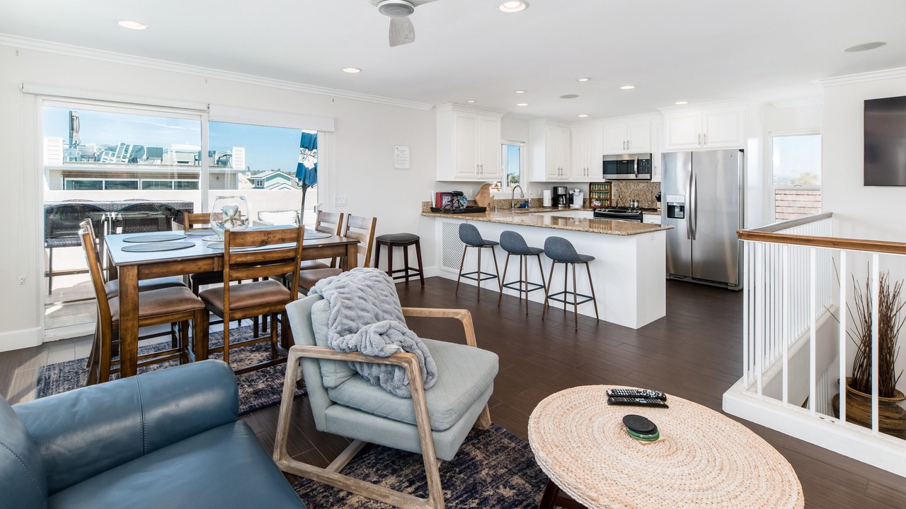 Photo of Livingroom in South Mission Beach